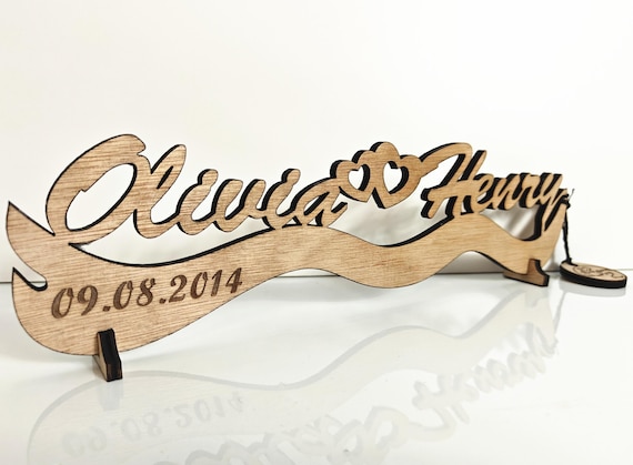 Personalised bespoke love heart laser cut engraved wood name word desk table stand free standing wall door plaque sign logo design service