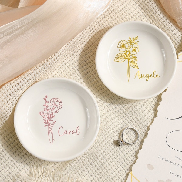 Custom Birth Flower Ring Dish,Best Friend Gift,Unique Jewelry Gift for Her,Birth Month Flower,Bridesmaid Ring Dish,Personalized Trinket Dish