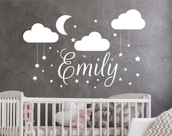 Nom Décalcomanie murale, Décalcomanie murale de chambre d’enfant, Nom personnalisé pour autocollants en vinyle de pépinière, Décor mural Clouds, Autocollants Étoiles de lune, Décalcomanie de chambre S185