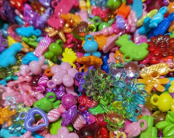 1/4 lb Bulk - Random Assorted Charms, Beads and Plastic Parts - Bulk Mix - Perfect for Crafts, Jewelry, Kids, Kandi, Raves