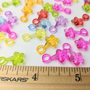 Flower Charms - 100 pieces (27 grams)  -  Sugar Glider, Bird Toy Part