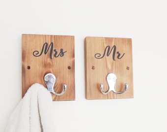 Mr and Mrs hooks, bathroom storage, gifts for couple, wooden decor, hangers for him and her, His and hers, hook for bedroom, rustic decor