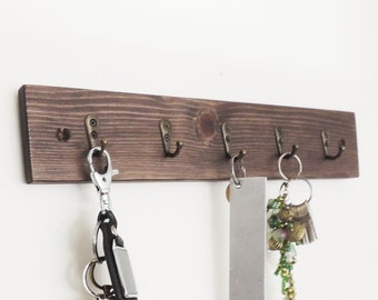 wooden key holder, entryway hanger, hall tidy, rustic hall decor, wood hook display, hall hook, key storage, wall hooks, wooden wall hook