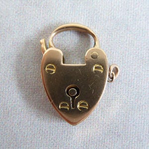 Antique 9ct Gold Heart Padlock Pendant Charm - ca 1890 to 1910