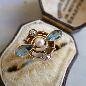 Anillo antiguo de oro de 18 quilates con aguamarina, perlas y diamantes – Talla M (Reino Unido)