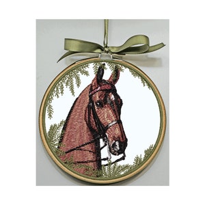 Enfeite bordado de cavalo baio - Arte em arco - Personalize - Pequeno pendurador de parede - Presente para amantes de cavalos
