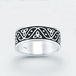 Celtic Trinity Knot Ring, .925 Sterling Silver, Interwoven Knot Design, Celtic Ring, Irish Ring, The Triquetra,
