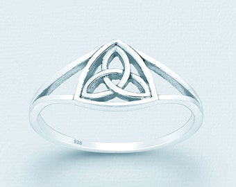 Trinity Knot Celtic Ring, .925 Sterling Silver, Interwoven Knot Design, Celtic Ring, Irish Ring, The Triquetra,