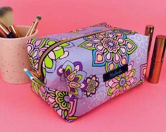 Mauve Mandala Cosmetic Bag,  Mauve Large Make Up Bag, Mandala Toiletry Bag, Travel Bag, Zipper Pouch, Large Box Pouch.