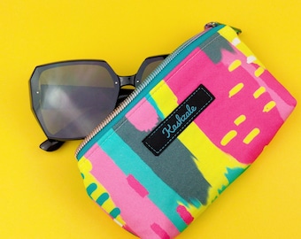 Exclusive Design Sunglass Pouch, Aqua and Pink Sunglasses Bag, Glasses Case, Glasses Pouch, Sunglasses Case, Padded Glasses Case.