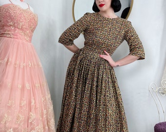 1950s Cotton Abstract Circle Print Day Dress