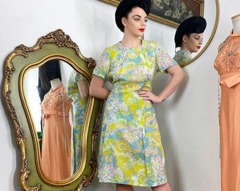 1960s Psychedelic Floral Print Pastel Day Dress