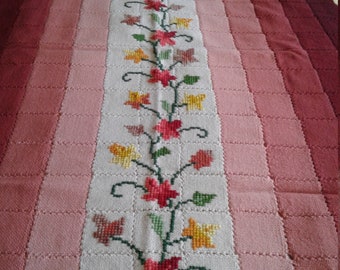 Vtg Handmade Embroidered Afghan Weave-It, 45" x 71", Ecru to Dark Rust