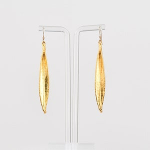 Modernist Gold-Tone Leaf Drop Dangle Earrings, Vintage Metropolitan Museum Of Art Jewelry, 3.125 L image 1