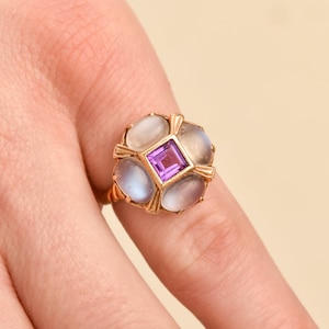 Moonstone Amethyst Flower Ring In 14K Yellow Gold, Estate Jewelry, Size 5 1/4 US image 1