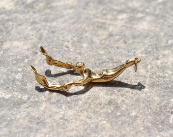 14K Yellow Gold Acrobat Pendant: Vintage Flying Trapeze Charm