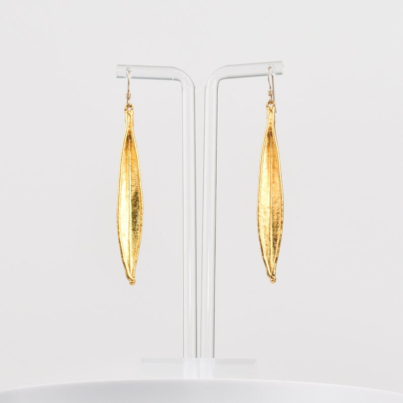 Modernist Gold-Tone Leaf Drop Dangle Earrings, Vintage Metropolitan Museum Of Art Jewelry, 3.125 L image 1