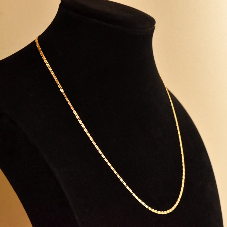 Italian 14K Yellow Gold Chain Necklace, Mariner-Style Link, Unisex Gold Chain, Estate Jewelry, 17.75 L image 5