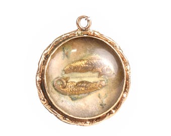 Colgante vintage de oro de 14 quilates con el signo zodiacal de Piscis - Mediados de siglo, 20 mm