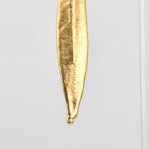 Modernist Gold-Tone Leaf Drop Dangle Earrings, Vintage Metropolitan Museum Of Art Jewelry, 3.125 L image 9