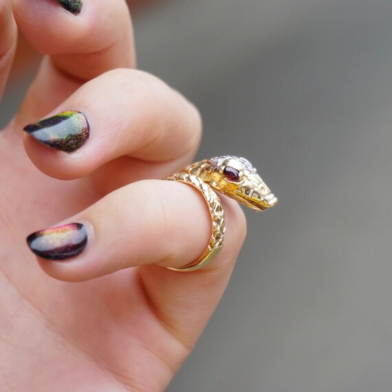 Vintage 14K Wrap Around Snake Ring With Ruby Eyes,