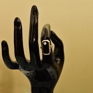 Art Deco 10K White Gold Black Onyx Diamond Ring, Etched Setting, Offset Stone, Estate Jewelry, 4 3/4 US image 7