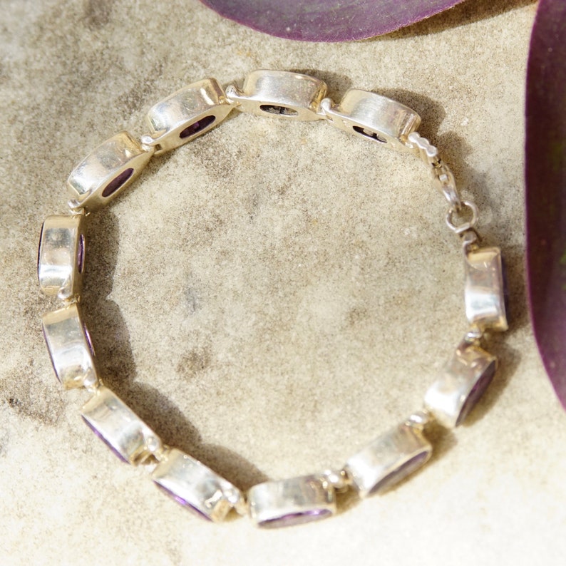 Bezel Set Gemstone Bracelet Signed INDO KC 925 Vintage Sterling Silver Amethyst Tennis Bracelet Oval Cut Amethyst Stones 8 Long