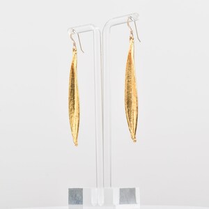 Modernist Gold-Tone Leaf Drop Dangle Earrings, Vintage Metropolitan Museum Of Art Jewelry, 3.125 L image 5