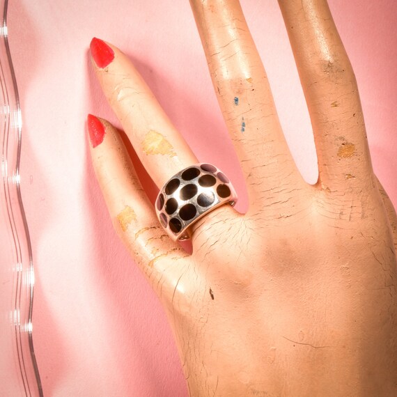 Mod Sterling Silver Black Polka Dot Bombe Ring, Spotted Black Inlay, Chunky 925 Dome Ring, Size 9 3/4 US