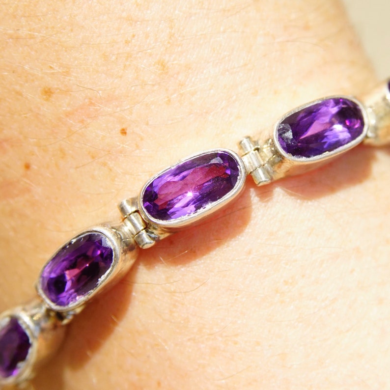 Bezel Set Gemstone Bracelet Signed INDO KC 925 Vintage Sterling Silver Amethyst Tennis Bracelet Oval Cut Amethyst Stones 8 Long