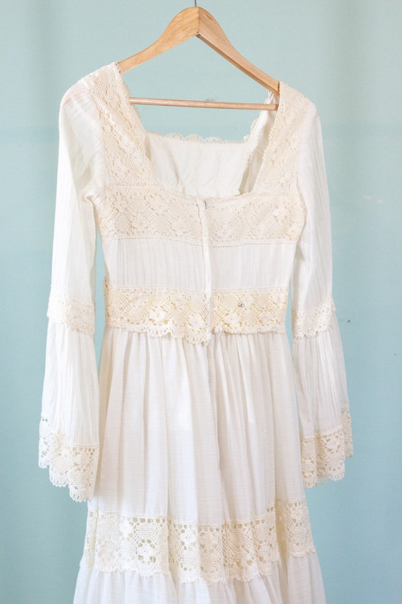 1970s wedding dress - white gauzy dress with fluted s… - Gem