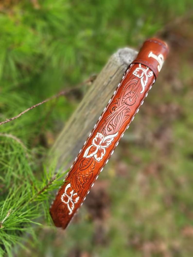 Custom tooled leather steering wheel cover Etsy Nederland