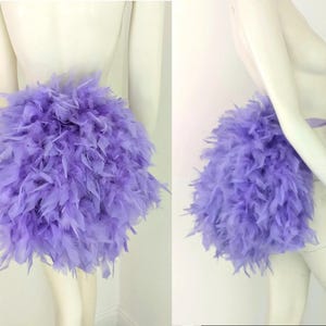 Tutu z piórkami, prosty, z piórkowym ogonem, z tyłu, z wachlarzem, kostium boa tutu, tancerka burleskowa, wyprodukowany w USA i wysłany z USA