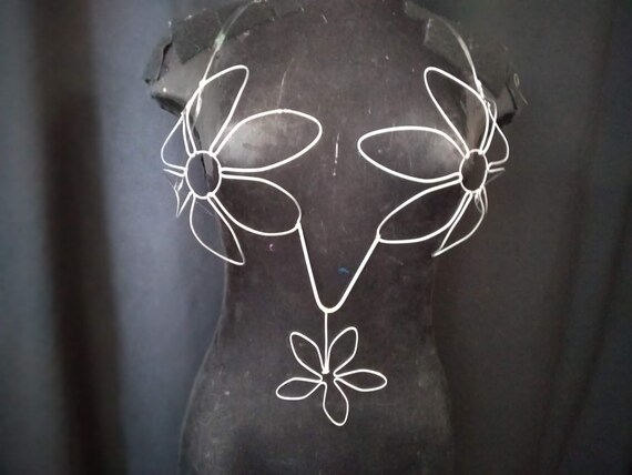 wire bra frame
