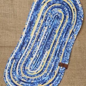 Mini Table Runner / Centerpiece
