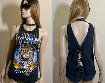 Rowdy Sprout Girls Def Leppard Roses Tank main image 1