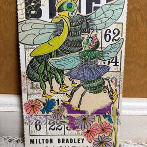 Tarjeta de diario basura de bingo: insectos bailarines antropomórficos
