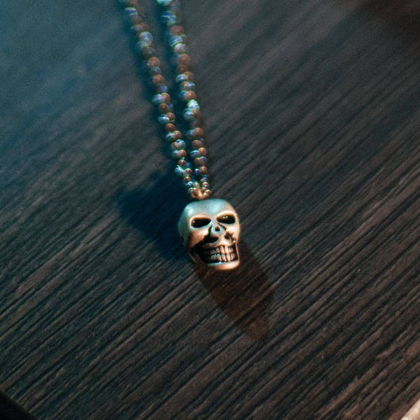 LAST CHANCE! Ignis Scientia Skull Necklace