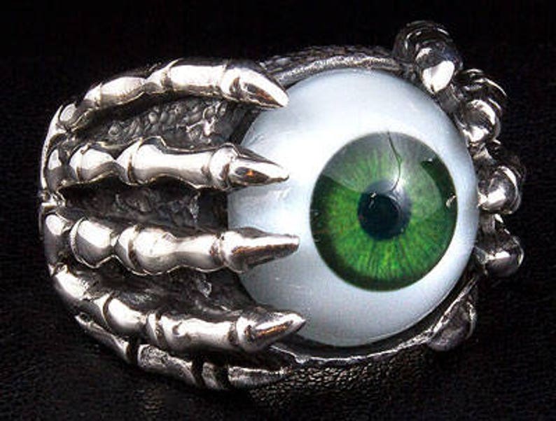Кольца глазками. Печатка с глазом. Кольцо глаз дракона. Серебряное кольцо "глаза". Кольцо с кошачьим глазом.