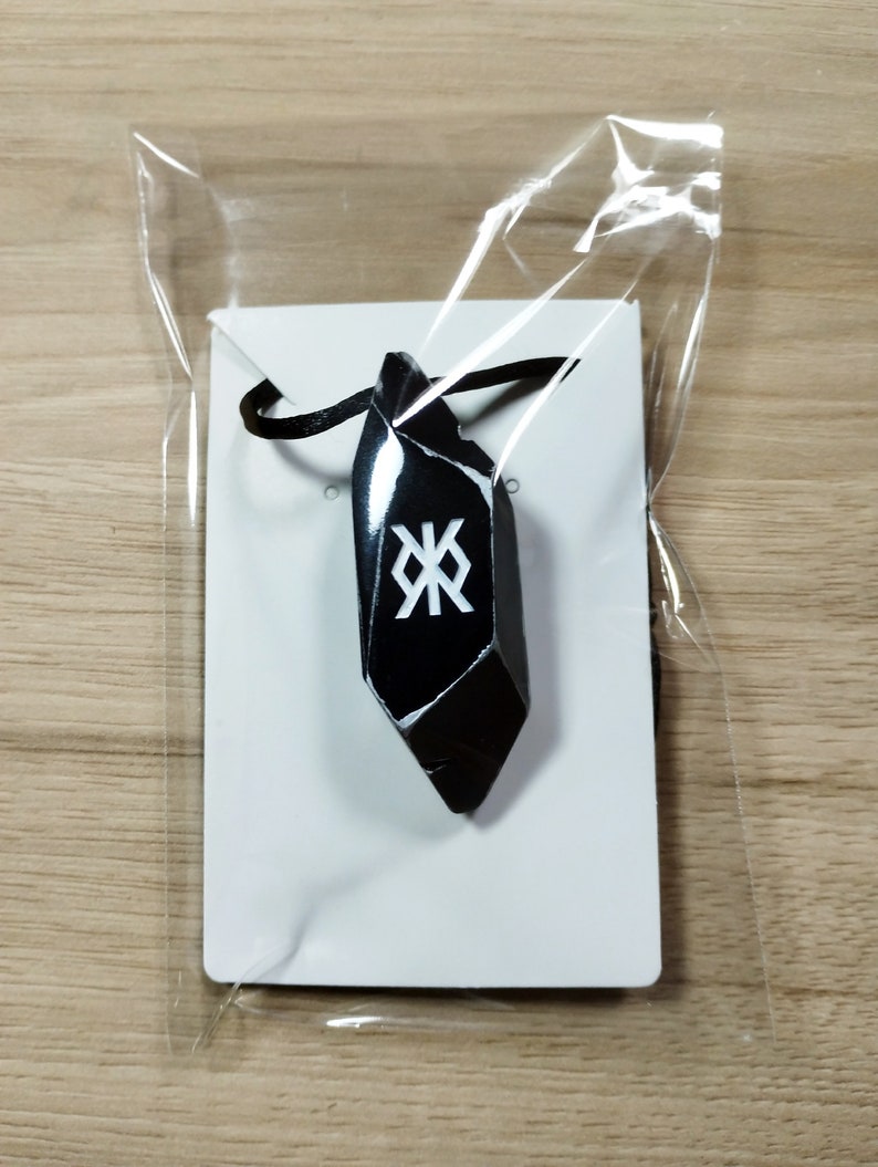 Runestone pendant 画像 3