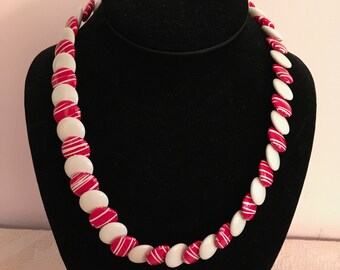 Collier En Perle De Céramique Rouge - Longueur 60cm, Modèle N°390, Occasion