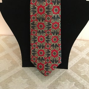 Red Paisley Liberty Necktie
