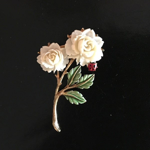 JJ White Roses with Ladybug Brooch