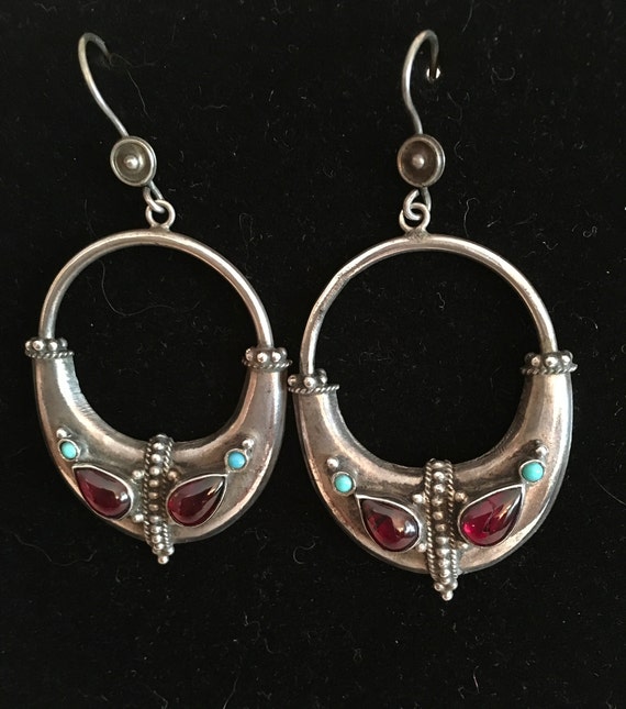 Silver Dangle Earrings with Red Stones - image 2