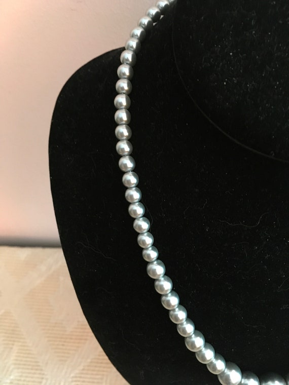 Gray Graduated Faux Pearls - image 2