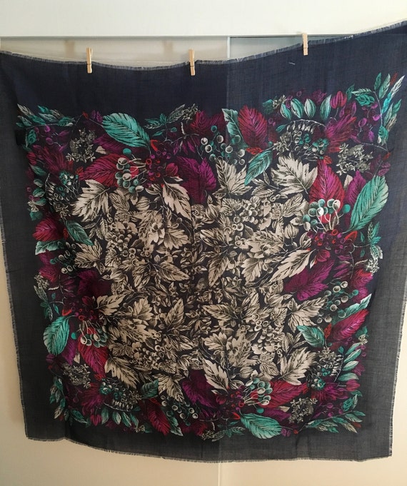 Vintage Glentex Navy Floral Scarf