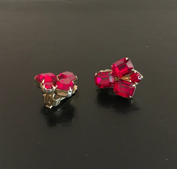Vintage Weiss Red Rhinestone Earrings - image 4