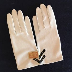 Miss Aris Stretch Gloves