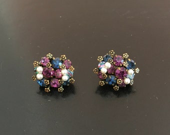 Weiss Rhinestone Floral Earrings