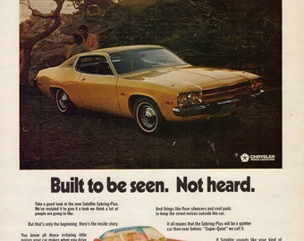 1972 Plymouth Satellite and Fury Suburban 14-page Car Sales Brochure Catalog